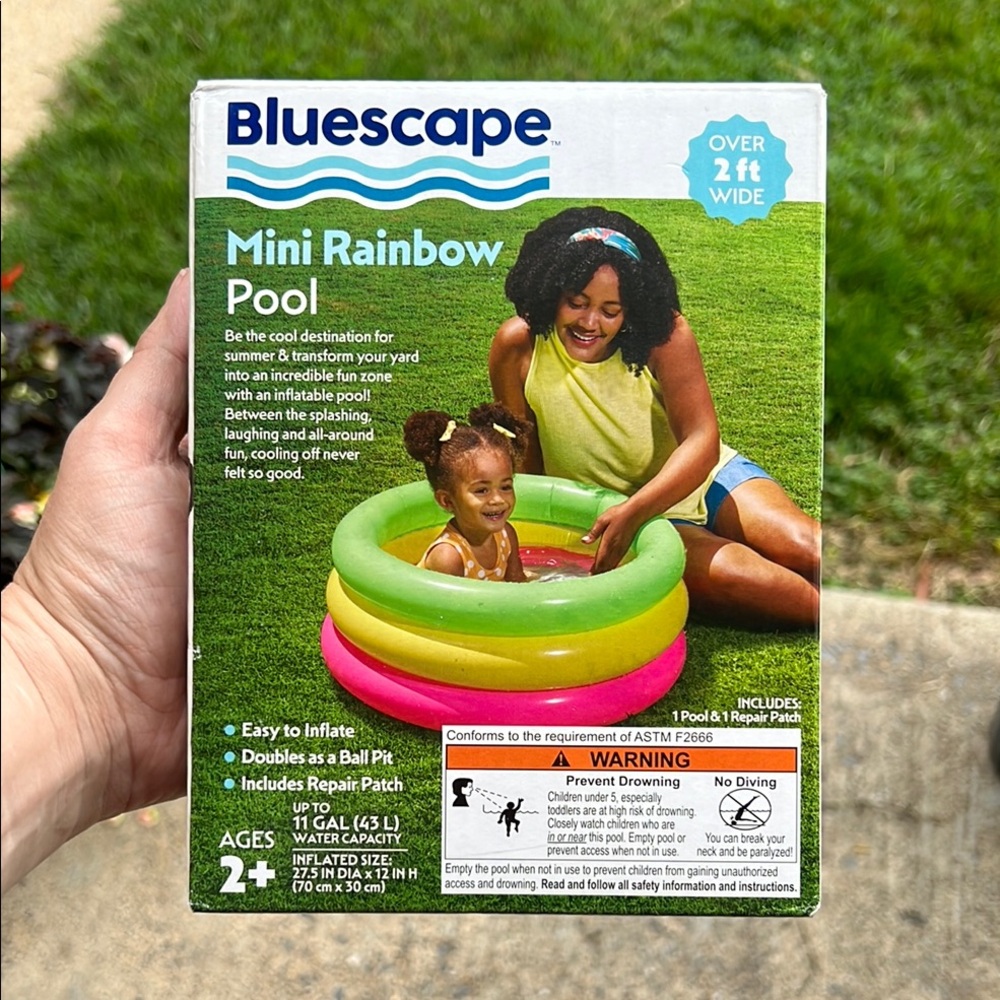 Bluescape Mini Rainbow Pool
